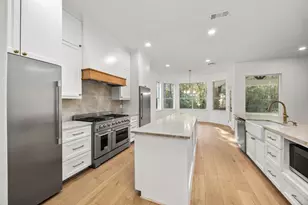 25823 Bridle Creek Dr S, Magnolia, TX 77355 - Photo 9