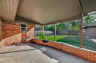 5211 Hummingbird St, Houston, TX 77035 - Photo 43