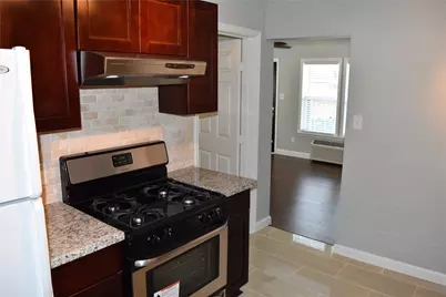 1517 W 12th Street #1517, Houston, TX 77008 - Photo 7