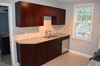 1517 W 12th Street #1517, Houston, TX 77008 - Photo 9