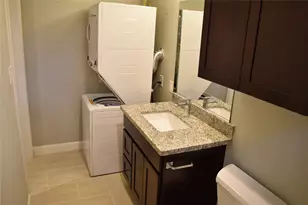 1517 W 12th St, Houston, TX 77008 - Photo 17