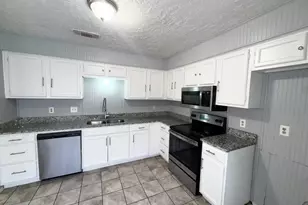 4806 Ripple Creek Dr, Baytown, TX 77521 - Photo 5