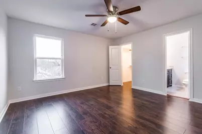 710 Barkley St Street #B, Houston, TX 77022 - Photo 25