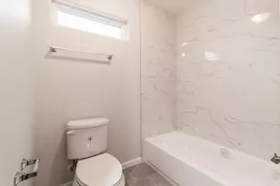 710 Barkley St St, Houston, TX 77022 - Photo 23