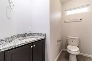 710 Barkley St St, Houston, TX 77022 - Photo 21