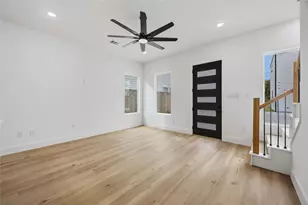 9019 Comal St, Houston, TX 77051 - Photo 7