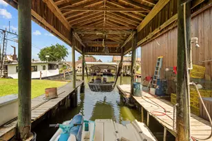 3902 18th St N, Texas City, TX 77590 - Photo 31