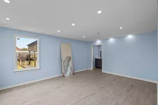 3902 18th St N, Texas City, TX 77590 - Photo 27