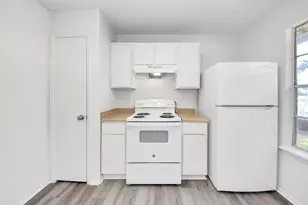 23326 Prairie Bird Dr, Spring, TX 77373 - Photo 11