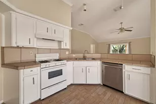 20039 S Navaho Trail, Katy, TX 77449 - Photo 7