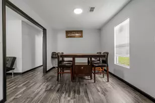 541 Trails End Dr, Cleveland, TX 77328 - Photo 7