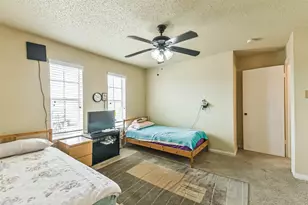 12400 Overbrook Ln, Houston, TX 77077 - Photo 21
