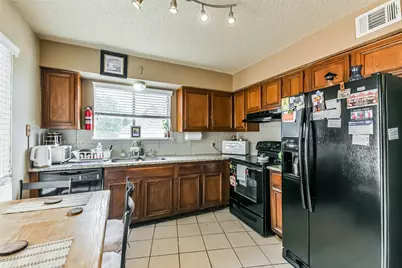 12400 Overbrook Lane #59D, Houston, TX 77077 - Photo 11