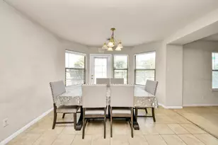 9226 Kendale Dr, Houston, TX 77083 - Photo 7