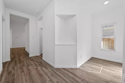 9746 Enclave Ridge Road, Willis, TX 77318 - Photo 7