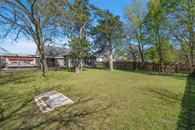 207 N Commerce, Bremond, TX 76629 - Photo 21