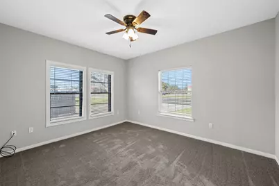 207 N Commerce, Bremond, TX 76629 - Photo 11