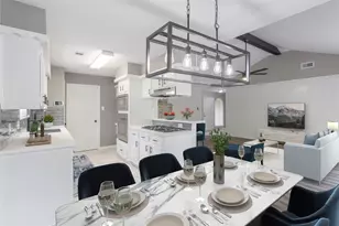 4102 Longhorn Dr, Baytown, TX 77521 - Photo 5