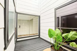 14118 Sandfield Dr, Houston, TX 77077 - Photo 23