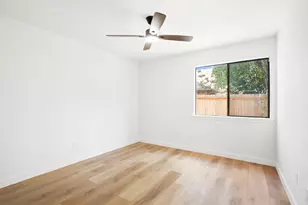 14118 Sandfield Dr, Houston, TX 77077 - Photo 33