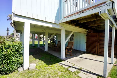 4027 Surf Drive, Galveston, TX 77554 - Photo 21