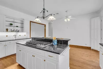 22902 Glenmont Estates Boulevard, Magnolia, TX 77355 - Photo 17