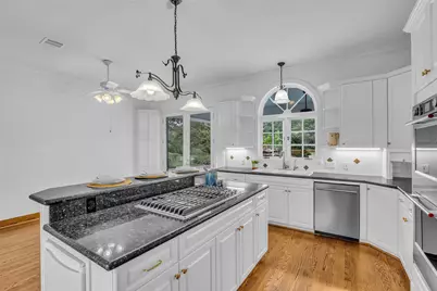 22902 Glenmont Estates Boulevard, Magnolia, TX 77355 - Photo 15