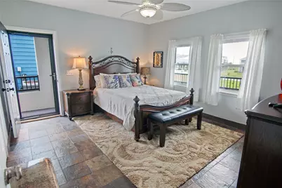 1962 Avenue H, Crystal Beach, TX 77650 - Photo 21