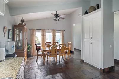 1962 Avenue H, Crystal Beach, TX 77650 - Photo 33