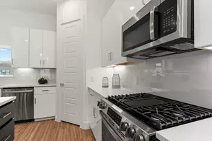 4713 Thornton Views Rd, Houston, TX 77018 - Photo 21