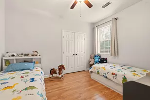 60 W Twinberry Pl, The Woodlands, TX 77381 - Photo 17