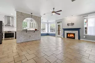 60 W Twinberry Pl, The Woodlands, TX 77381 - Photo 11