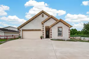 709 Coen Rd, Arcola, TX 77583 - Photo 3