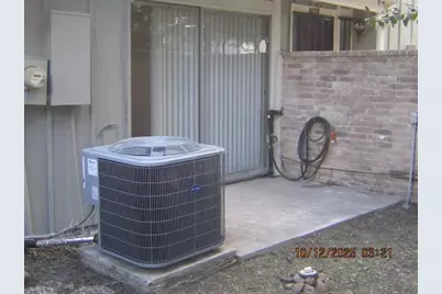 7064 Greenway Chase Street, Houston, TX 77072 - Photo 3