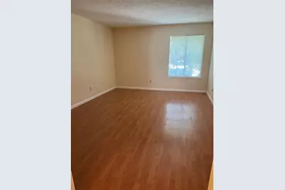7064 Greenway Chase Street, Houston, TX 77072 - Photo 17