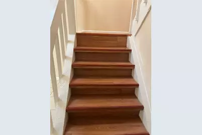 7064 Greenway Chase Street, Houston, TX 77072 - Photo 13