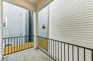 806 Fisher St, Houston, TX 77018 - Photo 9