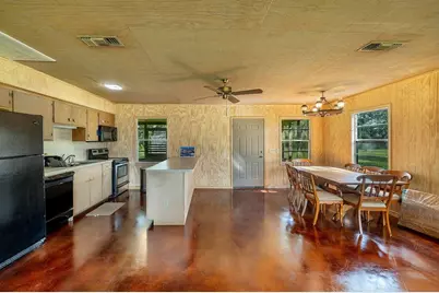 1561 County Road 154, Weimar, TX 78934 - Photo 9