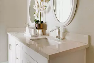 3314 Kleinmann Ave, Galveston, TX 77551 - Photo 9