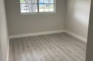 5818 Darlinghurst Dr, Houston, TX 77085 - Photo 3