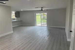 5818 Darlinghurst Dr, Houston, TX 77085 - Photo 7