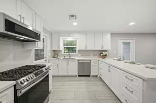 4614 Hummingbird St, Houston, TX 77035 - Photo 15