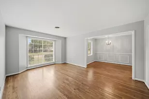 4614 Hummingbird St, Houston, TX 77035 - Photo 9