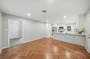 4614 Hummingbird St, Houston, TX 77035 - Photo 19