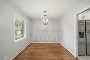 4614 Hummingbird St, Houston, TX 77035 - Photo 11