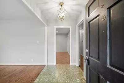 4614 Hummingbird Street, Houston, TX 77035 - Photo 5