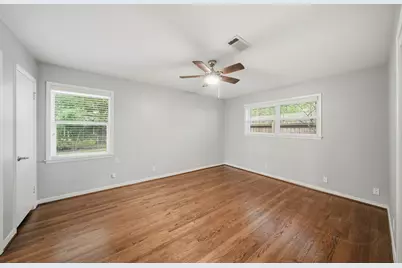 4614 Hummingbird Street, Houston, TX 77035 - Photo 21