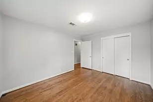 4614 Hummingbird St, Houston, TX 77035 - Photo 25