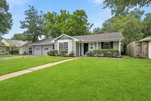 4614 Hummingbird St, Houston, TX 77035 - Photo 1