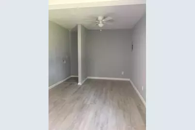 2450-B South 4th Street, Beaumont, TX 77701 - Photo 7